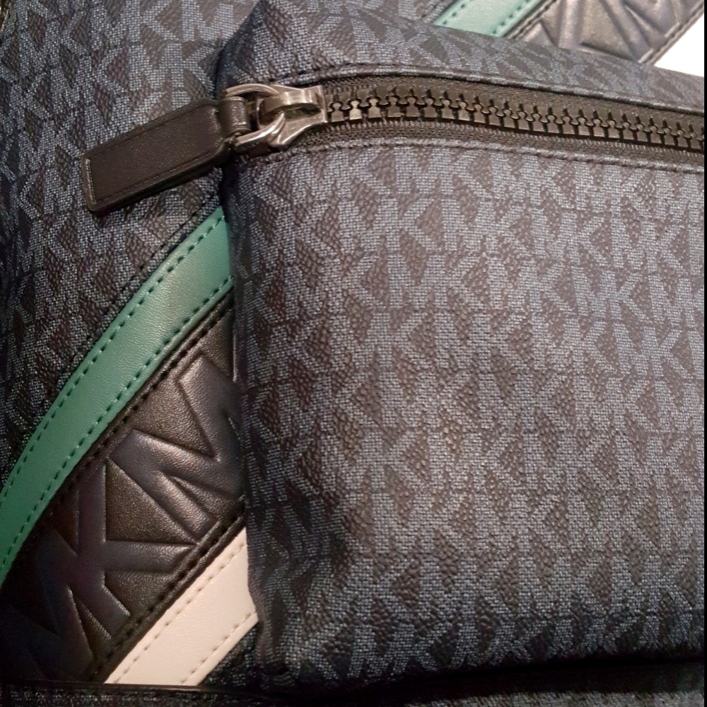 Michael Kors Backpack - Picture 4 of 9